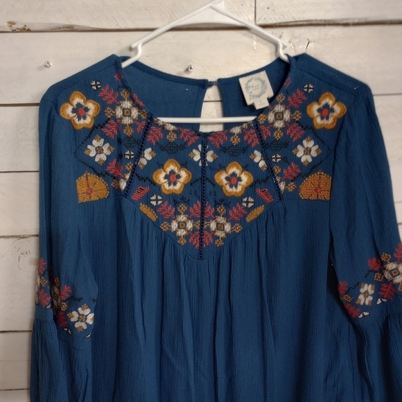 Blue Rain Francesca's Size Small Mini Dress Or Long Shirt Blue Floral Boho - Picture 7 of 12